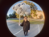 Dazy balloonsposed10-2
