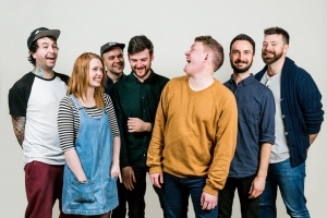 Extending a Warm Welcome to Los Campesinos!