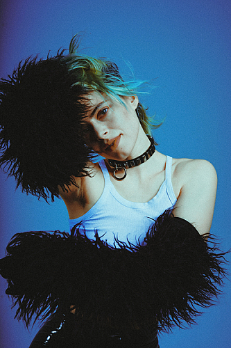 Promo photo for Riki