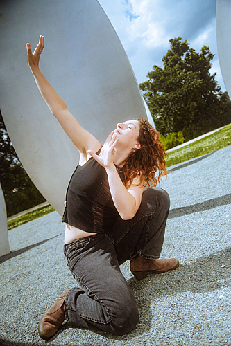 Promo photo for Sima Cunningham