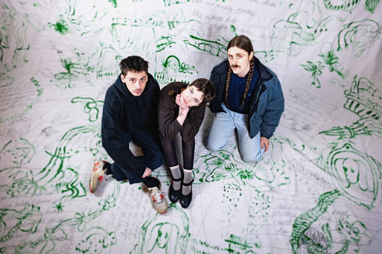 Promo photo for Wombo