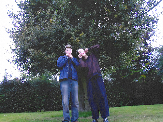 Promo photo for lots of hands