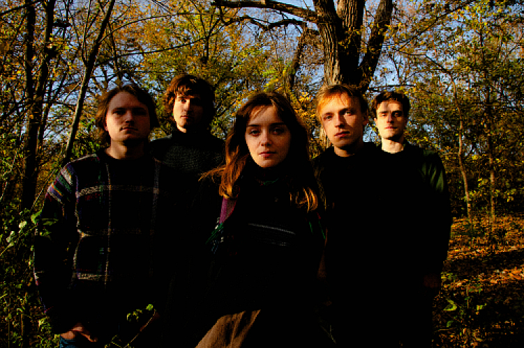 Promo photo for she's green