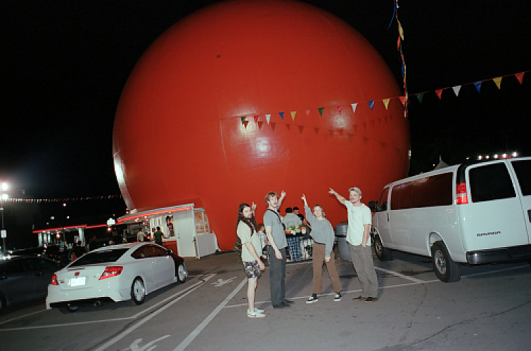 Promo photo for Porcelain