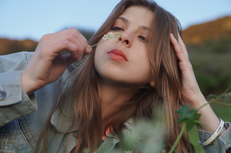 Promo photo for Mikaela Davis