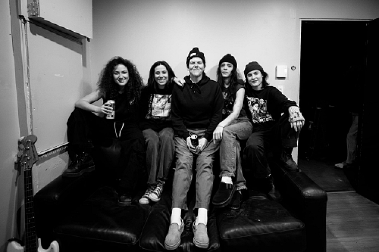 Promo photo for NOBRO