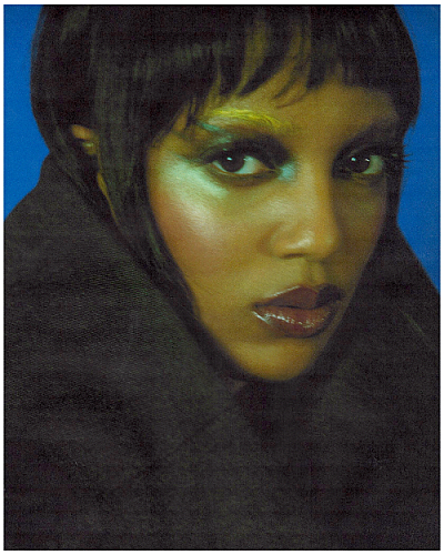 Promo photo for Liv.e