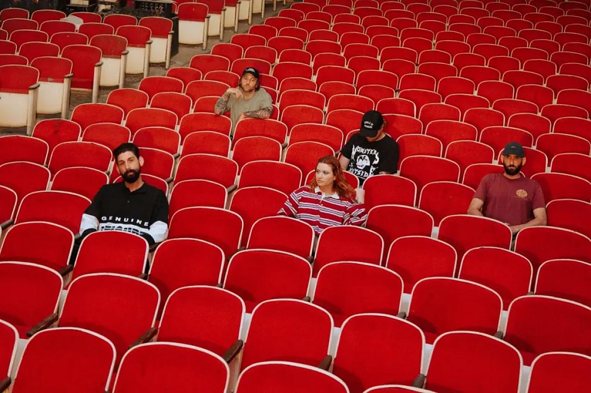 Stereogum | Tigers Jaw - "Primary Colors"