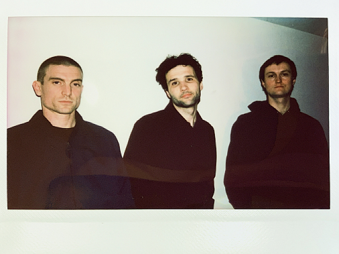 Promo photo for Cola