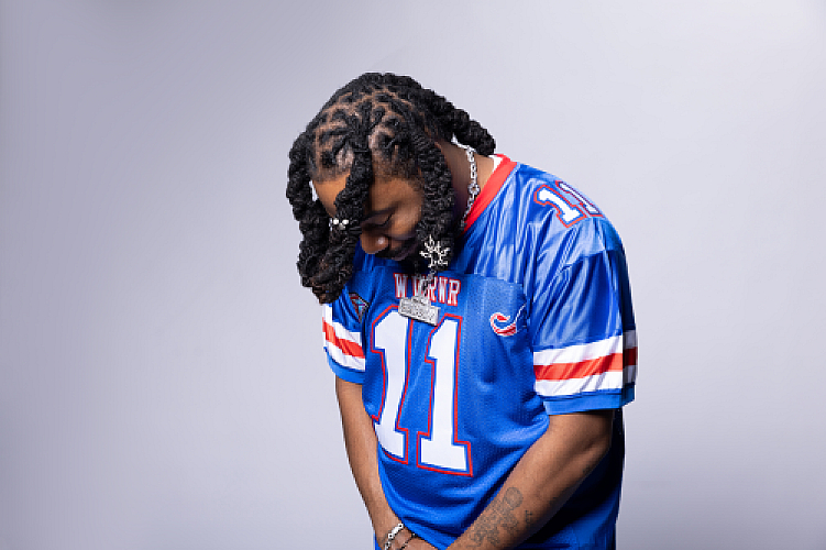 Promo photo for DRAM