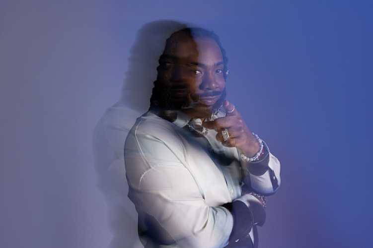 Promo photo for DRAM