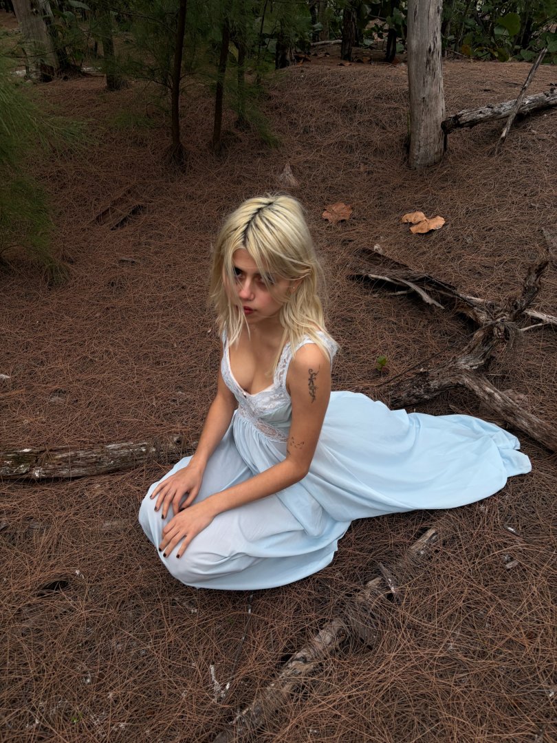 Mila Degray promo photo