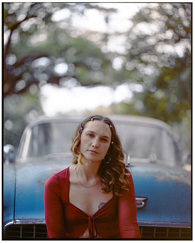 Promo photo for Kassi Valazza