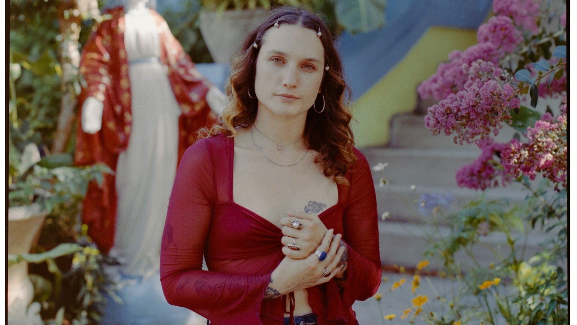 Kassi Valazza promo photo