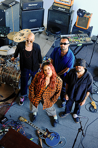 Promo photo for Combo Chimbita