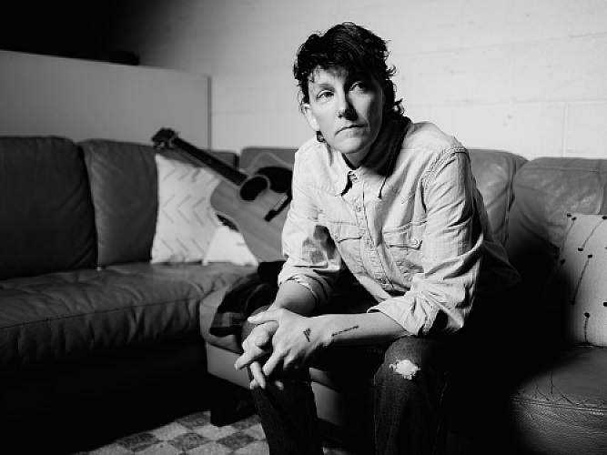 Promo photo for Chris Pureka