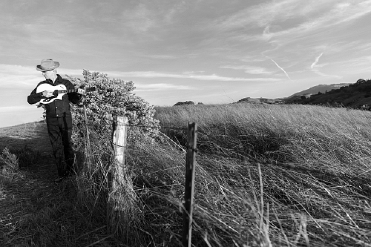 Promo photo for Sean Hayes