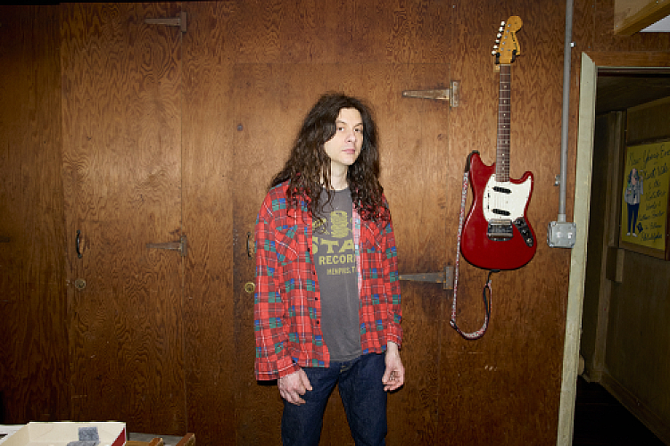 Promo photo for Kurt Vile
