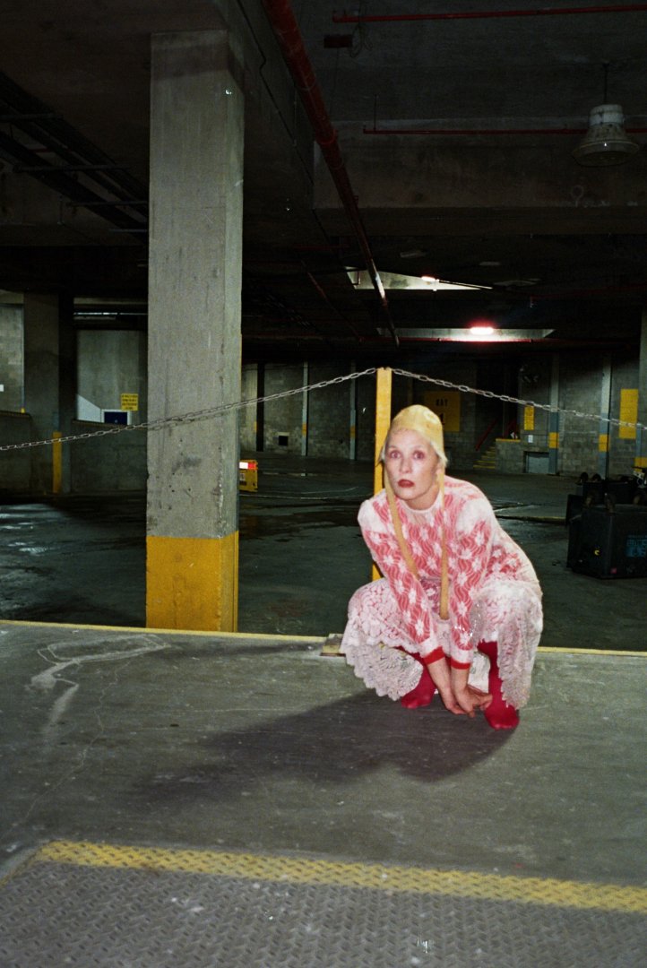 Cate Le Bon promo photo