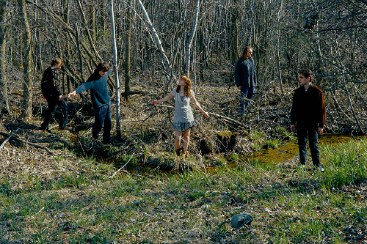 Promo photo for she's green
