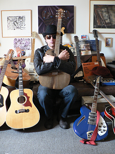 Promo photo for David Kilgour