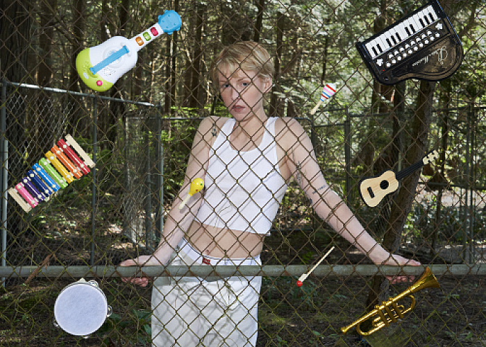 Promo photo for Fenne Lily