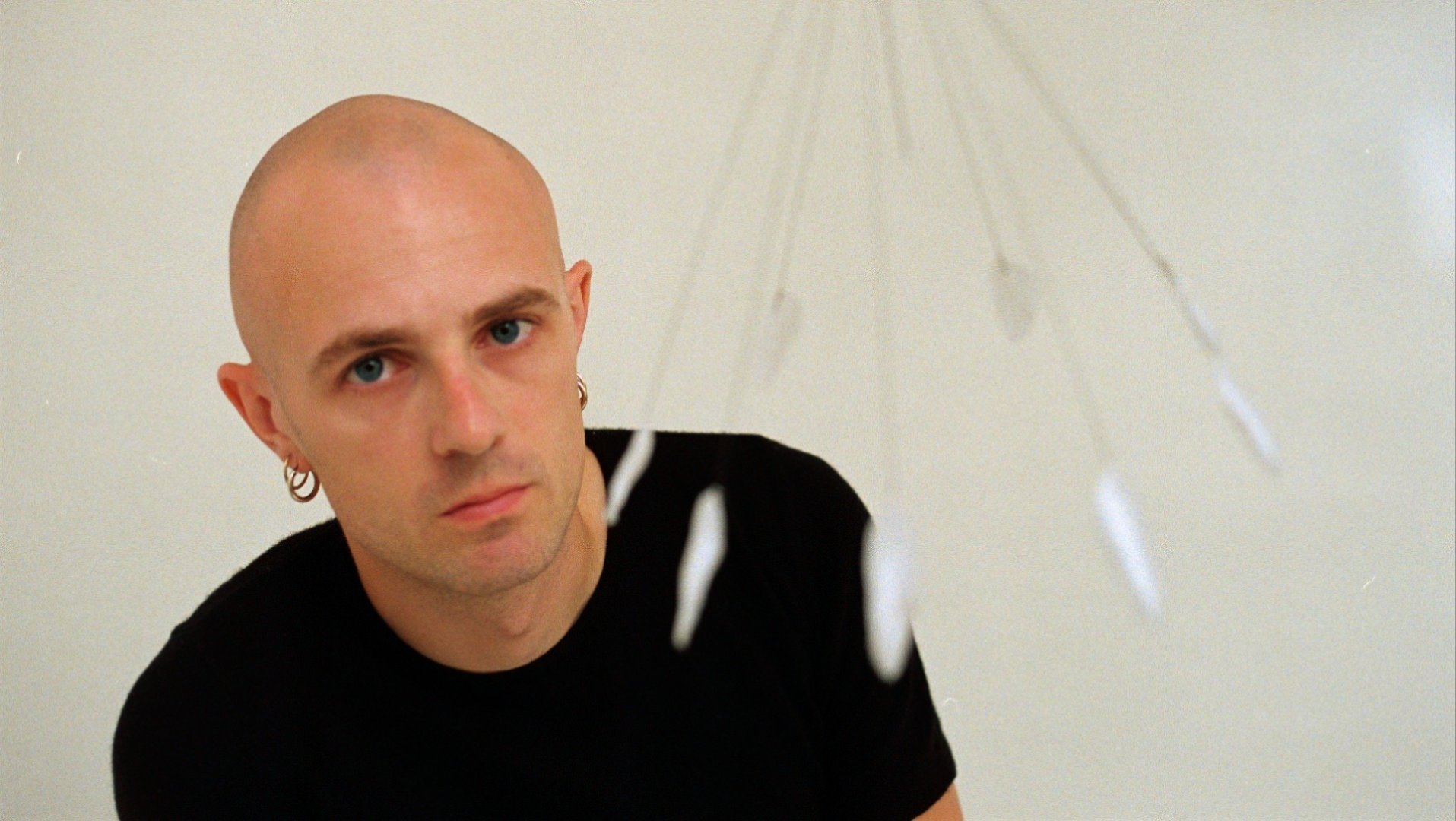 Jasper Llewellyn promo photo