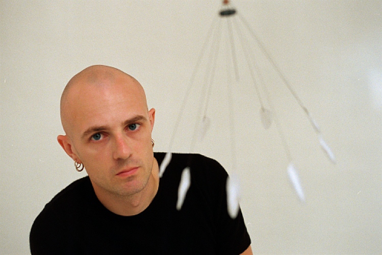 Promo photo for Jasper Llewellyn