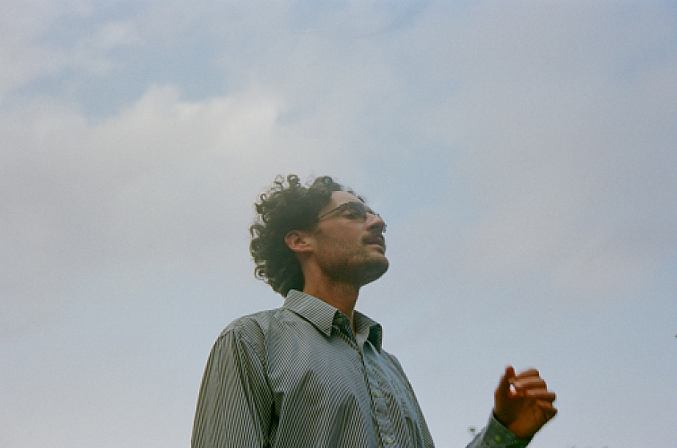 Promo photo for Resavoir