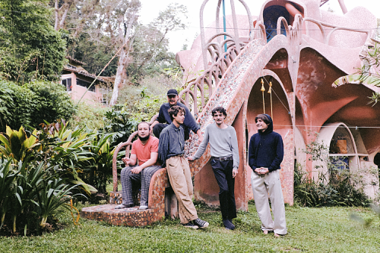 Promo photo for Diles Que No Me Maten