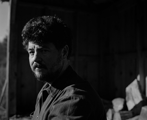 Promo photo for James Felice