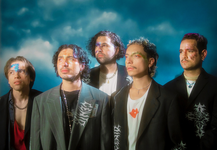 Promo photo for Divino Niño