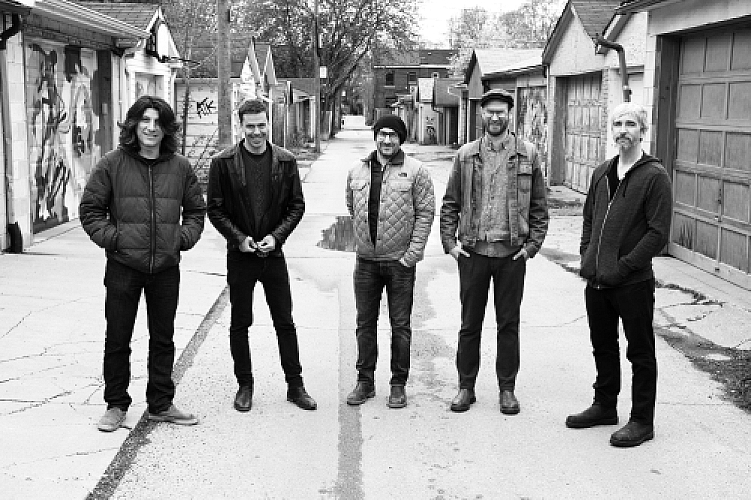 Promo photo for Do Make Say Think