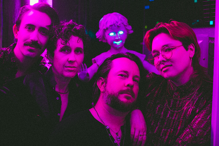 Promo photo for Glitterfox