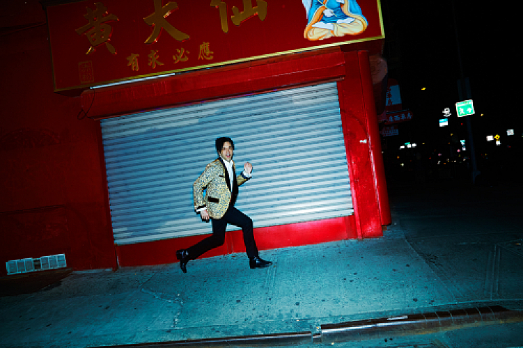 Promo photo for Jonathan Toubin