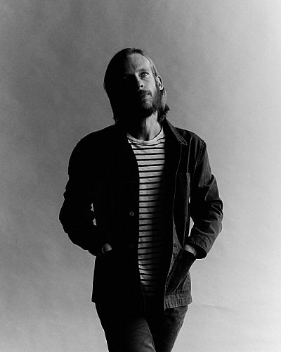 Promo photo for Kevin Devine