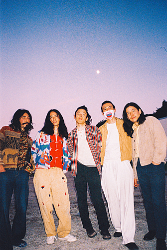 Promo photo for Kikagaku Moyo