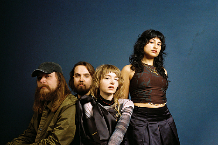 Promo photo for Mamalarky